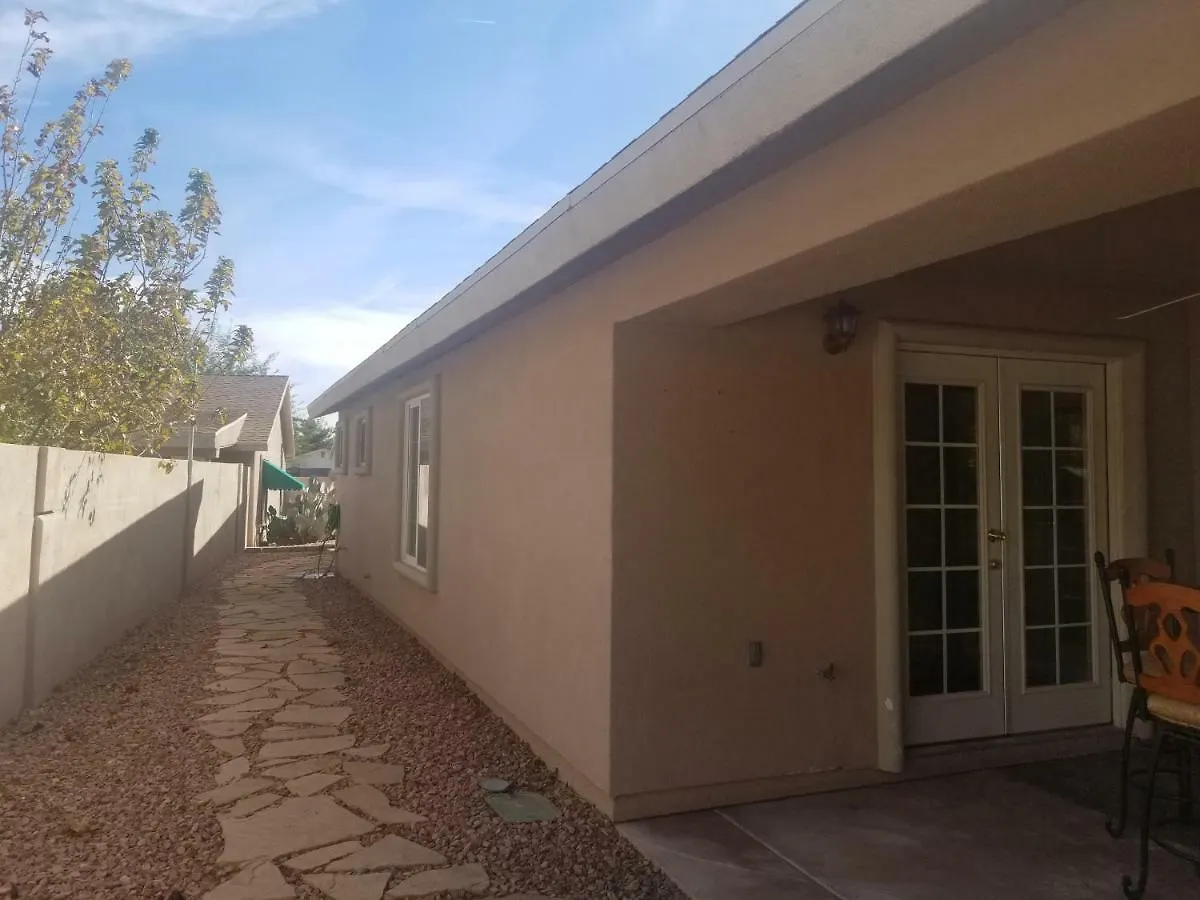 Close To Strip, Very Private, Gated, Huge Floorplan, Wifi, Washer&Dryer Las Vegas
